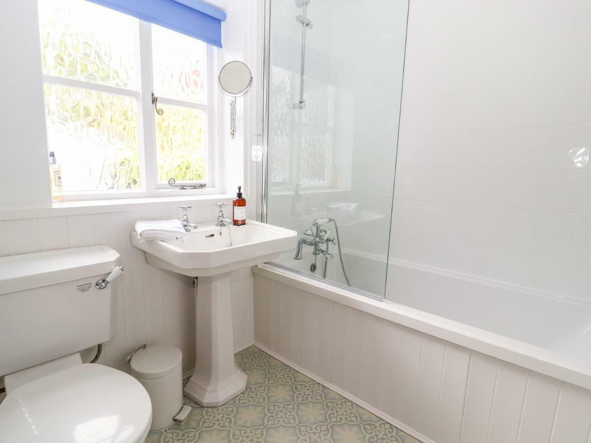 Minnow Cottage Malpas  Bagian luar foto